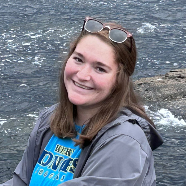 Sydney Miller headshot