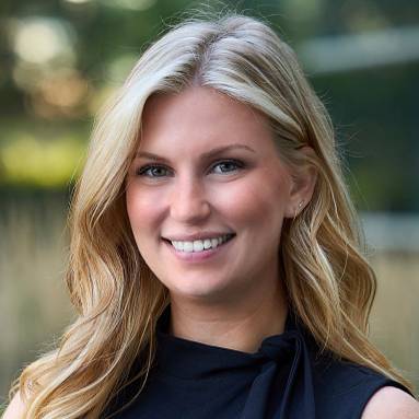 Natalya headshot