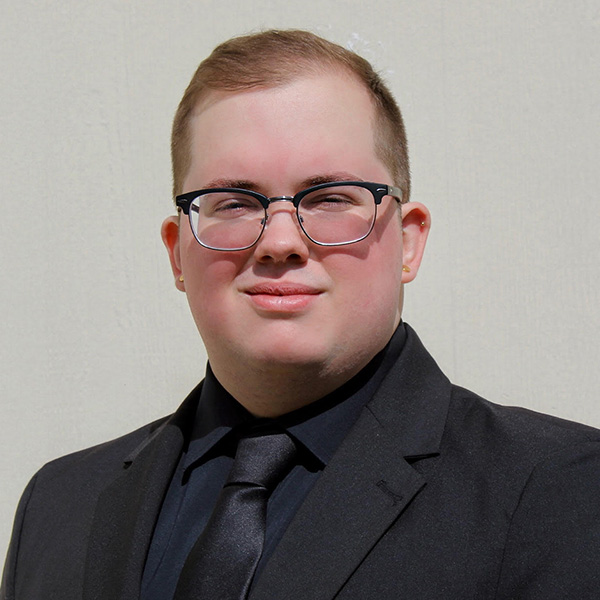 Caleb Gething headshot